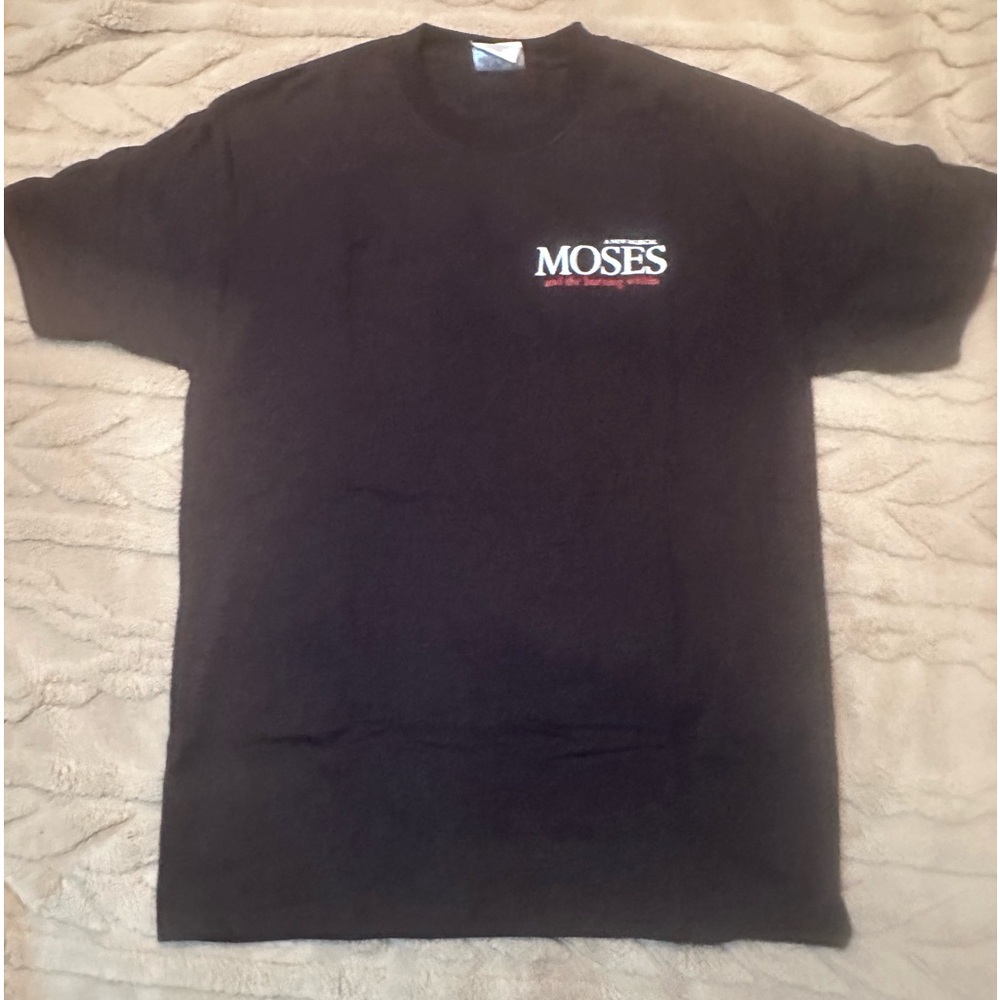 🌸 $3 if Bundled Medium T-Shirt A New Musical MOSES and the burning within NWOT